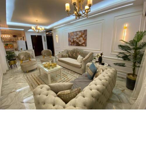 Madinaty -Luxury Apartment in B8 مدينتي - شقه فندقيه غرفتين