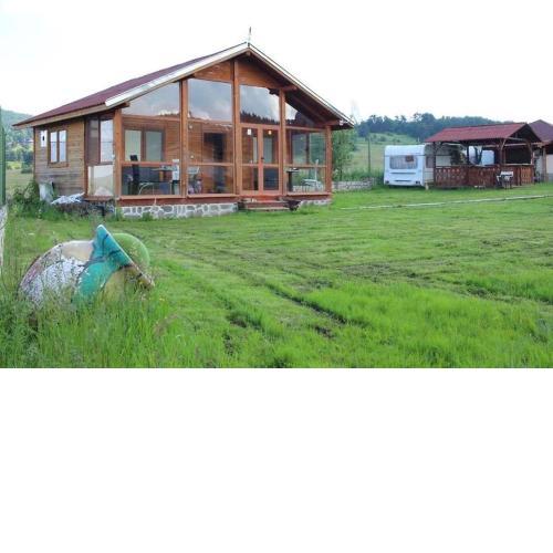 Madjestic Houses