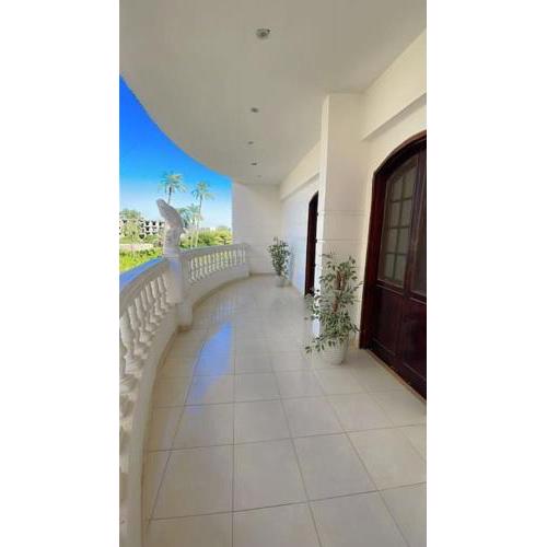 Mado luxury villa with private pool