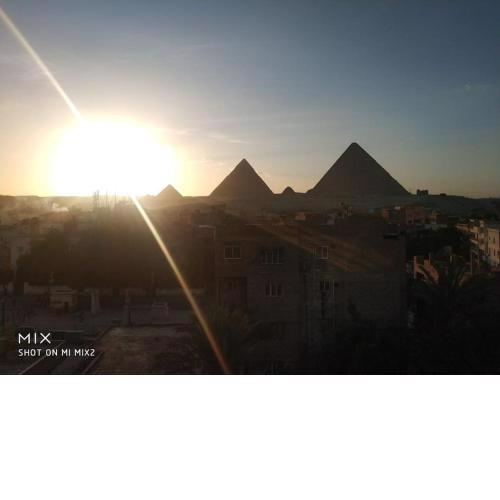 Magical Pyramids View Apartment