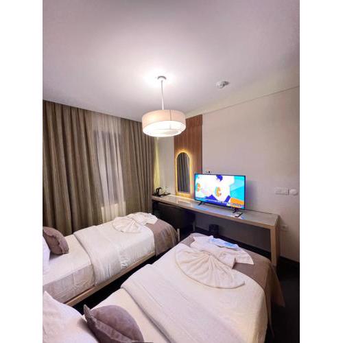 Mahall Hotel