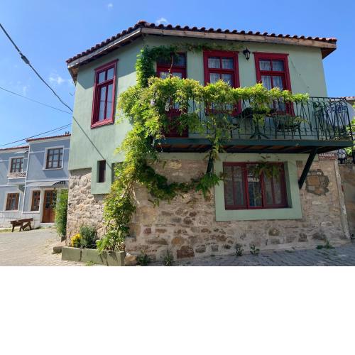 Maison Arzu & Mebrure