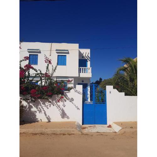 Maison les Palmiers 300m de la plage