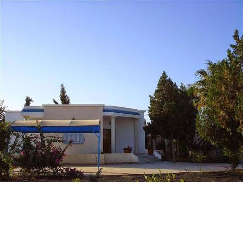 Maison Villa indépendante Sousse Chott-Meriem, jardin arboré