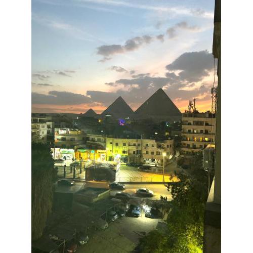 Mak Pyramids View