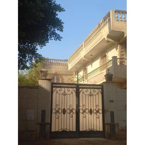 Malak Guest House