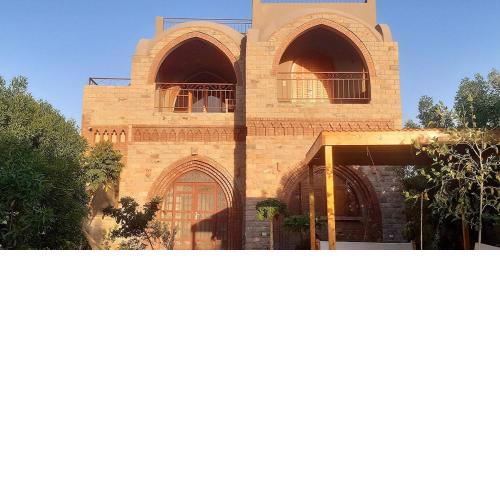 Malkata Arts Retreat