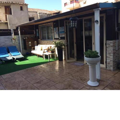 Mamas Summer House