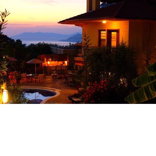 Mandarin & Mango Boutique Hotel