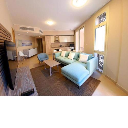 Mangroovy - 1BR Shiny Ground Floor