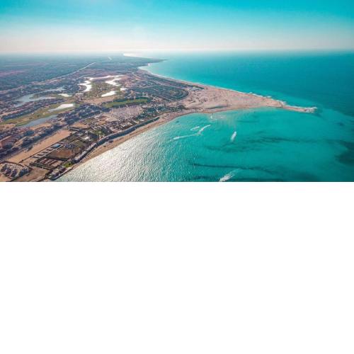 Marassi, North coast chalet, Cozzy New one bedroom with one double bed & 2 bunk beds, plus 2 double foldable beds in living room, Free access to North beach, Verdi Lagoon & Blanca Lagoon for 2 adults and children under 10 years شالية مراسي الساحل الشمالي