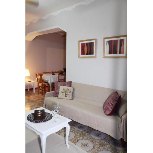 Maria Court 2, Apt 32