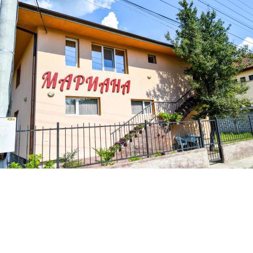 Mariana Apartment