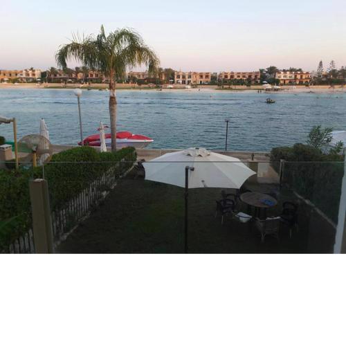 Marina 5 island 1
