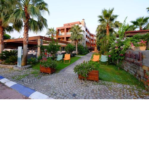 Marisol Boutique Hotel
