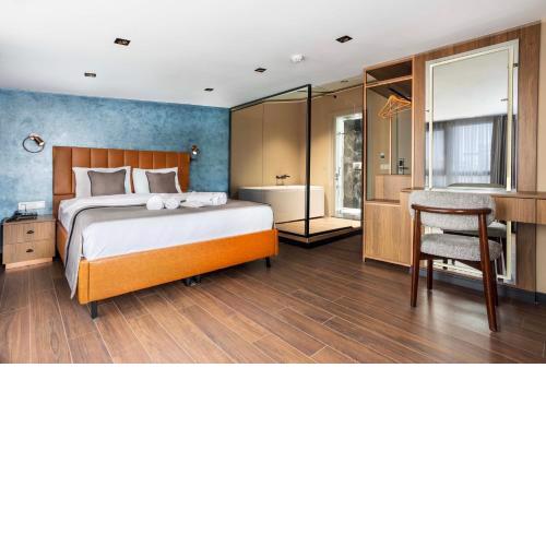 Marlon Hotel