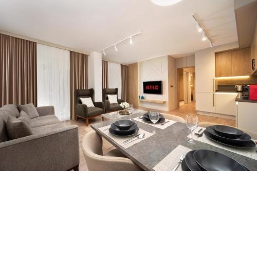 Marmada Suites