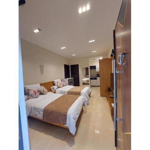 Marron studios 3A
