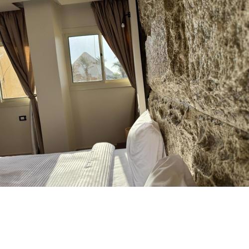 Master Pyramids Inn