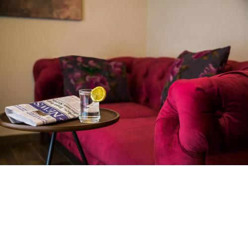 Maxuite Hotel in Home