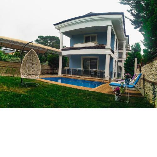 Maya Villa
