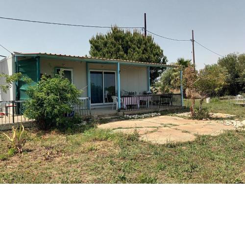 Mazotos beach house