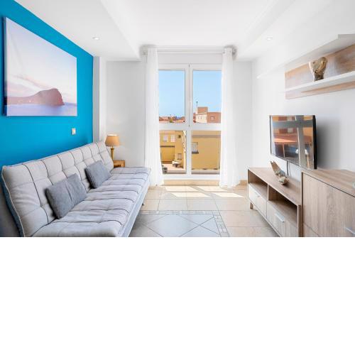 MEDANO4YOU Yellow Sun Holiday Home