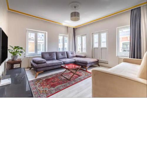 Melissa Home Cozy Balcony
