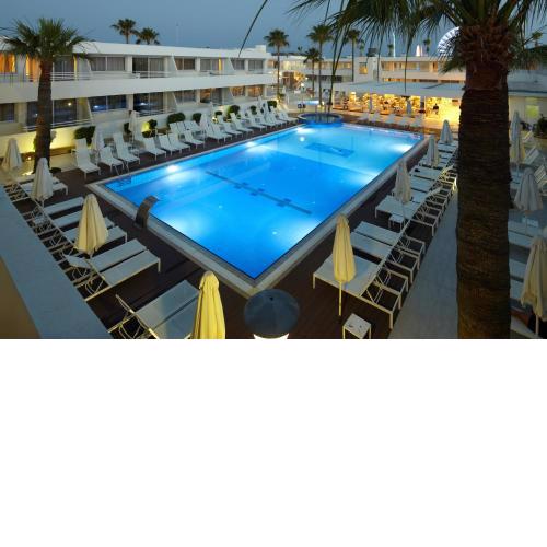 Melpo Antia Hotel & Suites
