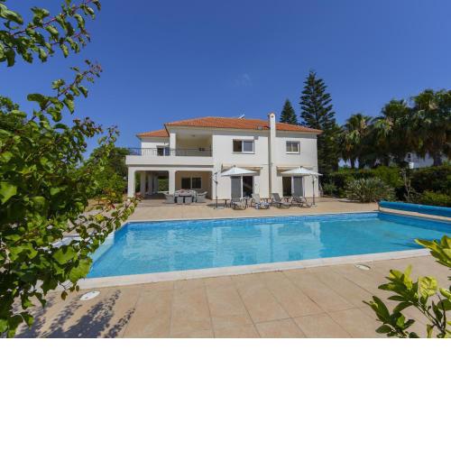 Meneou Seaside Mansion 7