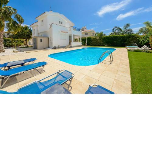 Merab Center Villas