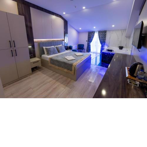 Meros Hotel