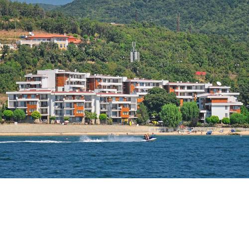 Messambria Beach Apartments