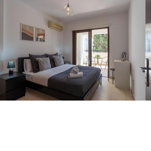 Mia 1-Bedroom Apartment in Larnaca