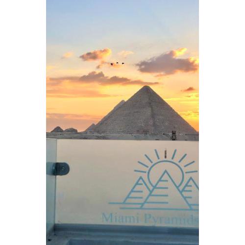 Miami pyramids Inn