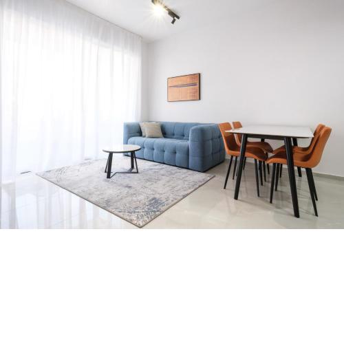 Midas Residence A VII Apartments