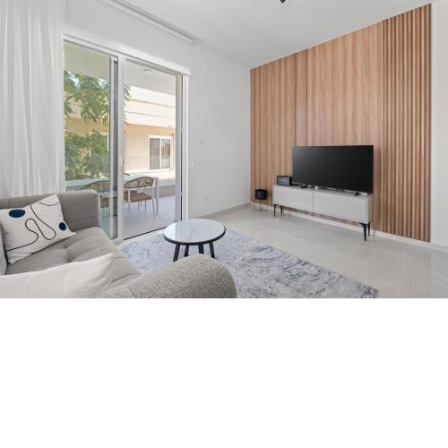 Midas Residence B I Apartments