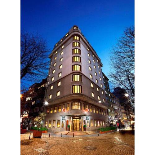 Midtown Hotel