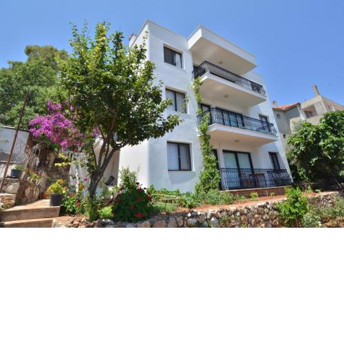 Mimas Garden Apartments