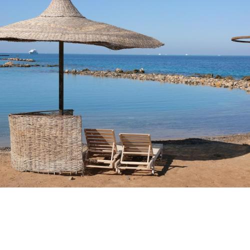 Mini-Studio With Free Private Beach