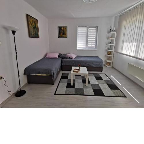 Mira Home