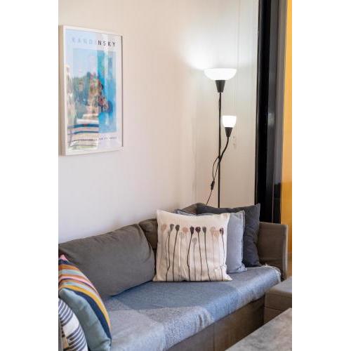 Mirabella Mackenzie 1 Bedroom Flat Near the Sea