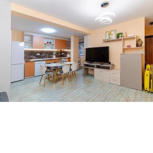 Mirela Guest Apartment