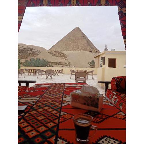 MK pyramid inn