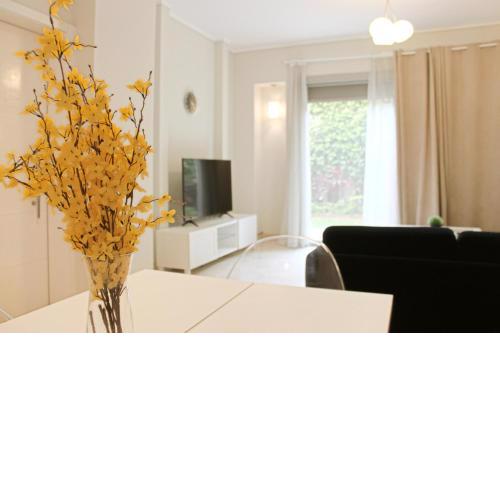 Modern 1BR Apartment in Palm Hills Near AUC New Cairo