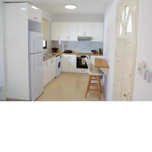 Modern 2bd appartment near mall- Internet 1Gbps