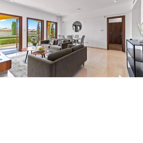 Modern Apartment AP02 - Zodia with private garden, Aphrodite Hills