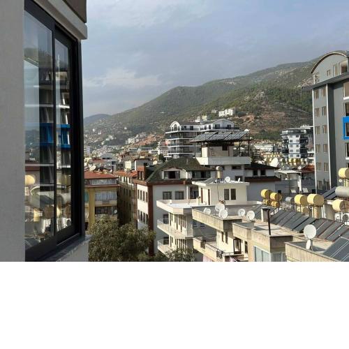 Modern brand new apartment with pool & Cleopatra beach