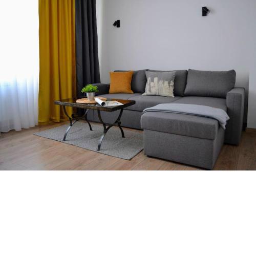 Modern City Center 2 Bedroom Apartment