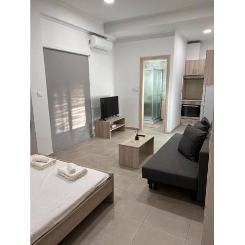 Modern city center studio saripolou